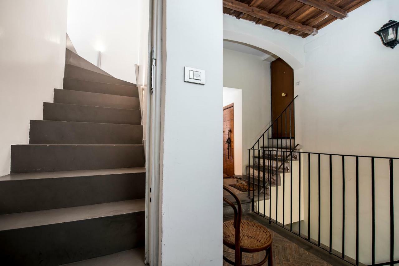 Two Bedrooms Apartment With Solarium With View On San Peter Church And Sant'Angelo Castle Рим Экстерьер фото